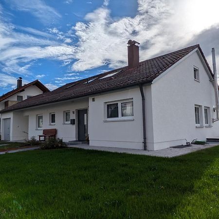Ferienwohnung Am Alenberg Muensingen Exterior photo