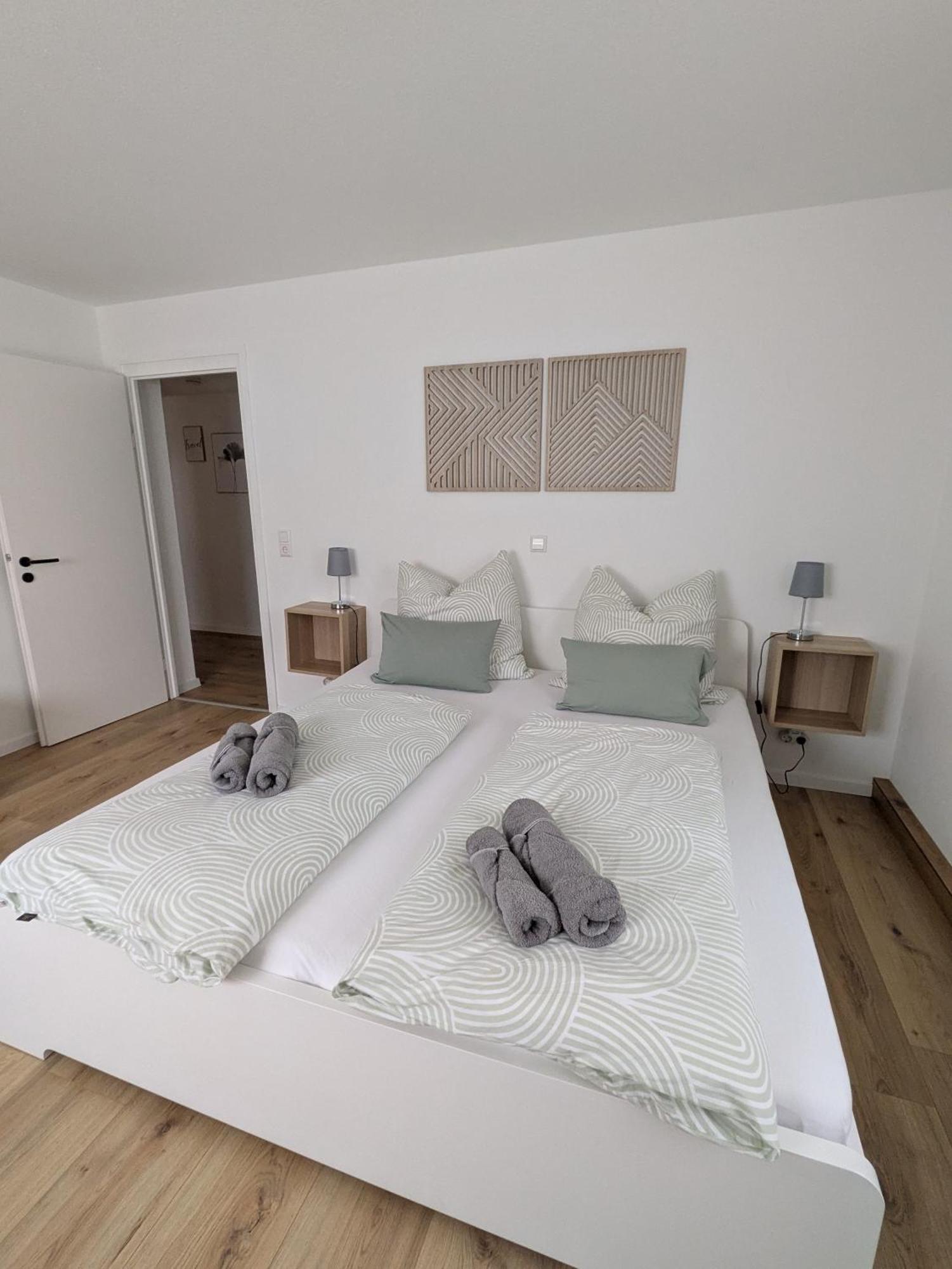 Ferienwohnung Am Alenberg Muensingen Exterior photo